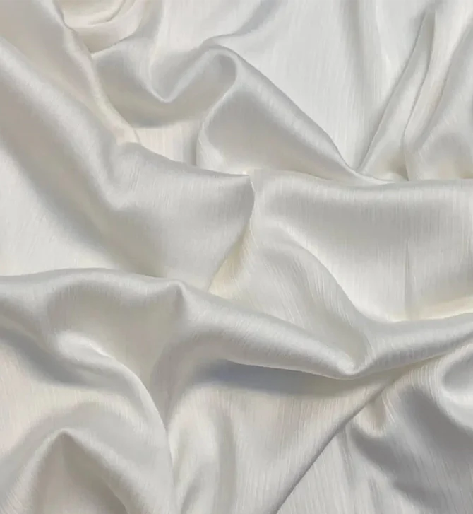 CRINKLE SILK HIJAB - OFF WHITE